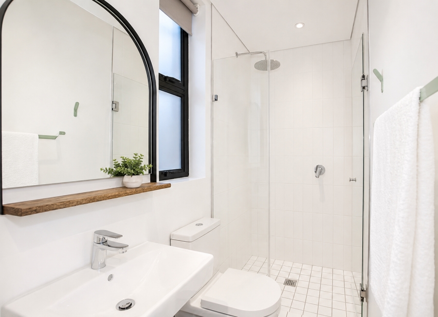 0 Bedroom Property for Sale in Sea Point Western Cape